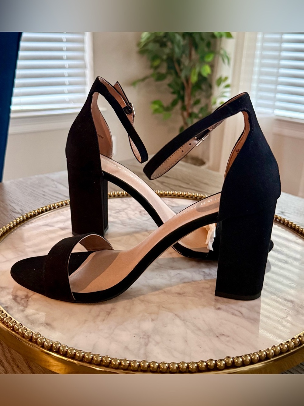 Madden Girl Beella Black Suede Block Heel Sandals | Sz. 8 (NWB) - Picture 4 of 7